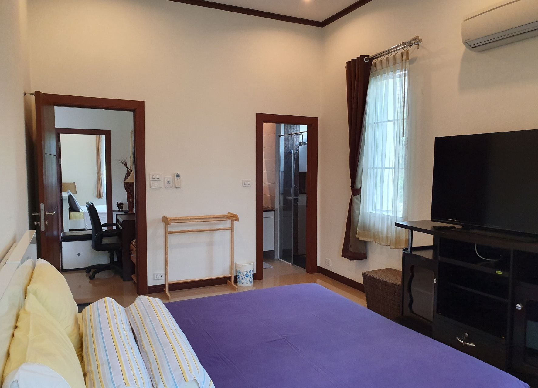 ขายบ้านเดี่ยว-ขนาด-3-ห้องนอน-2-ห้องน้ำ-อยู่ในหมู่บ้าน-อยู่สบาย-อำเภอเมือง-ชะอำ