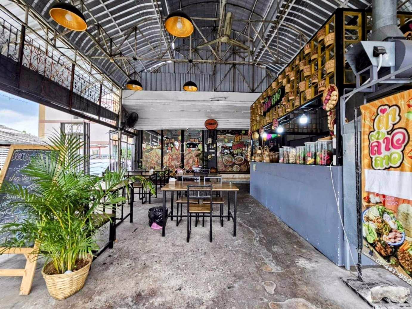 เซ้งด่วน-ร้านส้มตำ-ทำเลทอง-โชคชัย-4-สัญญาเช่าเหลือ-2-ปี-