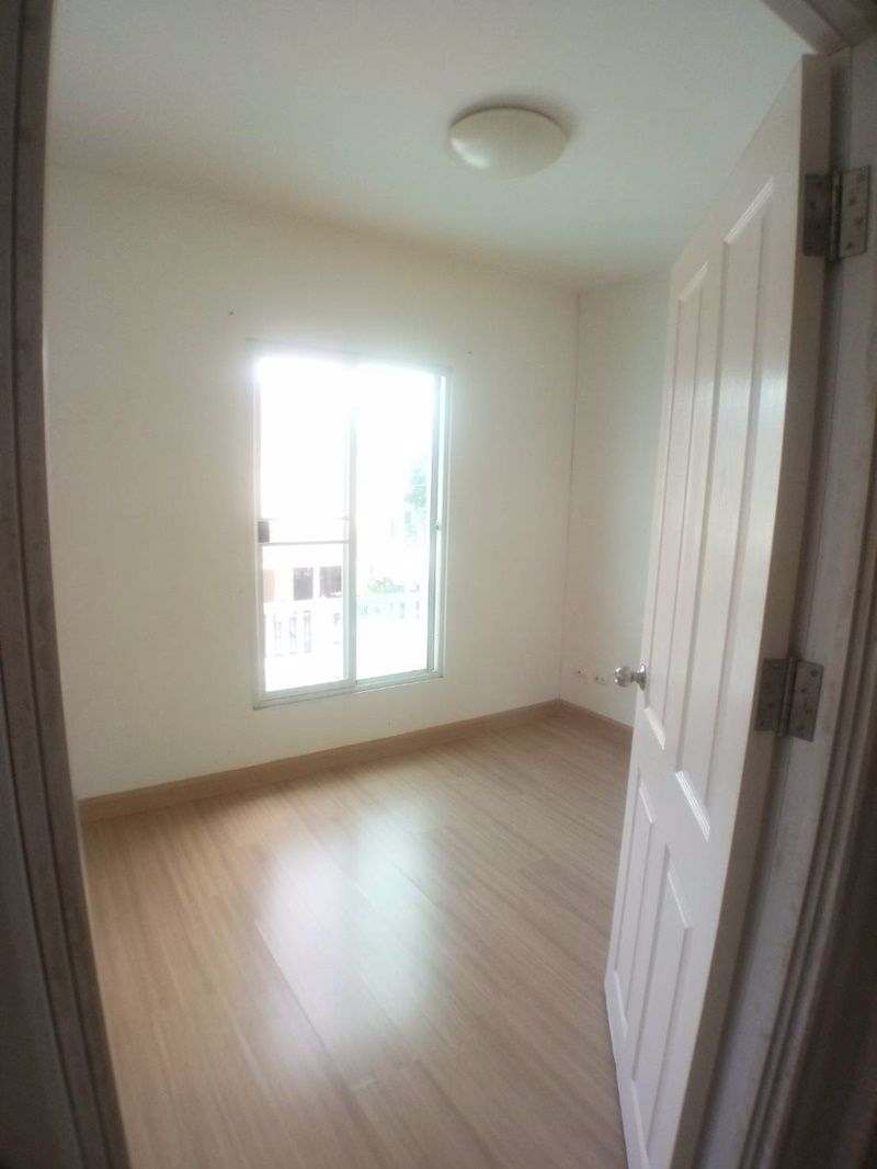 ขายทาวเฮาส์-2-ชั้นโครงการหมู่บ้านพฤกษาวิลล์-สะแกงาม-พระราม2-เนื้อที่-175-ตรวา-ใกล้เซ็นทรัลพระราม-2