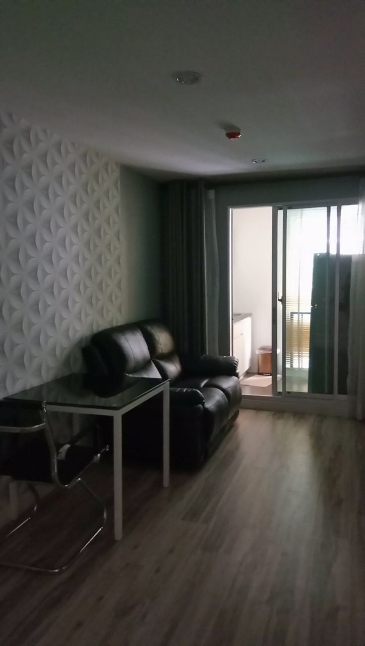 ขายด่วน-คอนโด-สัมมากร-s9-รัตนาธิเบศร์-34-ตร-มตึก-d-ชั้น3-เฟอร์นิเจอร์-เครื่องใช้ไฟฟ้า-ตกแต่งครบ