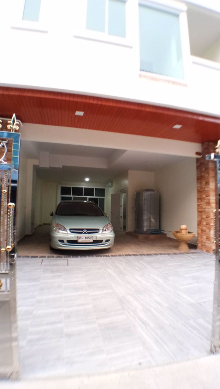 ขาย-อาคารพาณิชย์-โฮมออฟฟิต-4ชั้น-384-ตรวา-รีโนเวทใหม่ทั้งหลัง-ใกล้-bts-ตลาดพลู