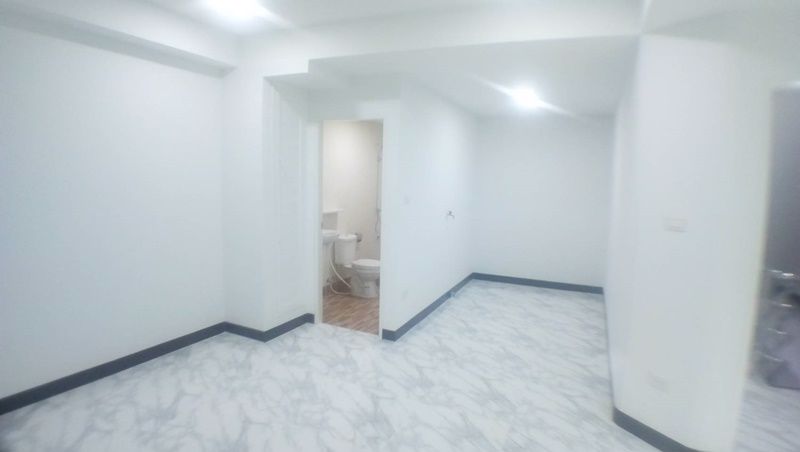 ขาย-อาคารพาณิชย์-โฮมออฟฟิต-4ชั้น-384-ตรวา-รีโนเวทใหม่ทั้งหลัง-ใกล้-bts-ตลาดพลู