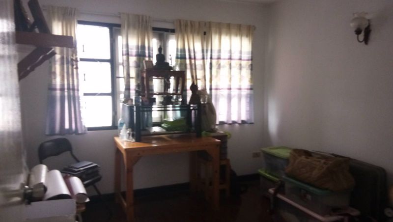 ขายถูกมาก-ทาวน์เฮาส์-3-ชั้น-หมู่บ้านอู่ทองเพลส-โครงการ2-เนื้อที่-18-ตรวา-ใกล้ทำเลแนวรถไฟฟ้าสายสีเขี