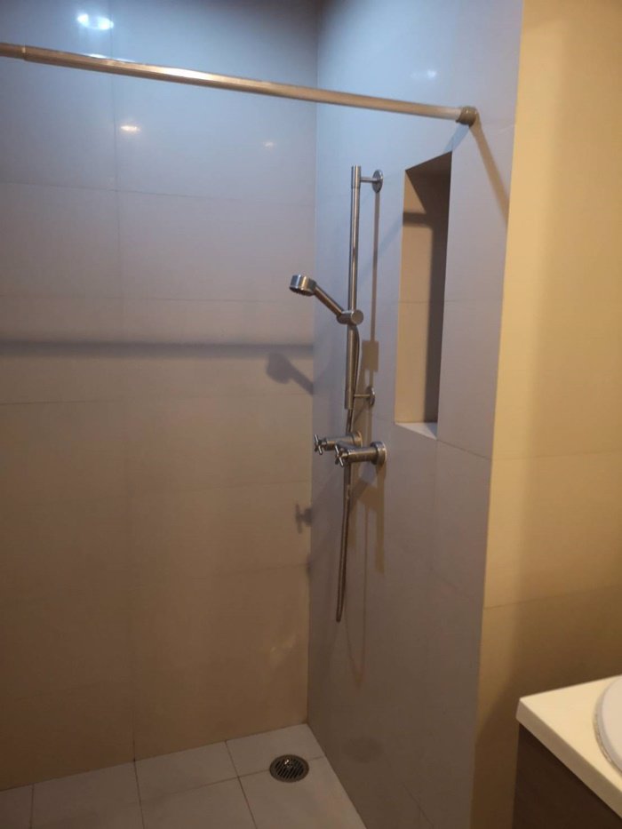 ขายด่วน-ไฮฟ์ตากสิน-คอนโดมิเนียม-hive-taksin-ชั้น19-ห้องขนาด-6647-ตรม-ติดสถานีรถไฟฟ้า