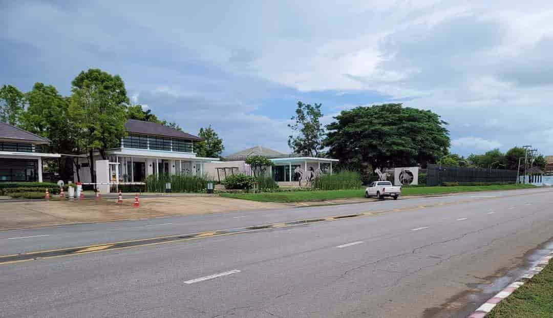 ขายที่ดินเนื้อที่-1-งาน-ขนาด-25-x-15-ม-อยู่ในเขตทำเลทอง-ทำเลดี-มีเพื่อนบ้านชุมชนดวงตะวัน