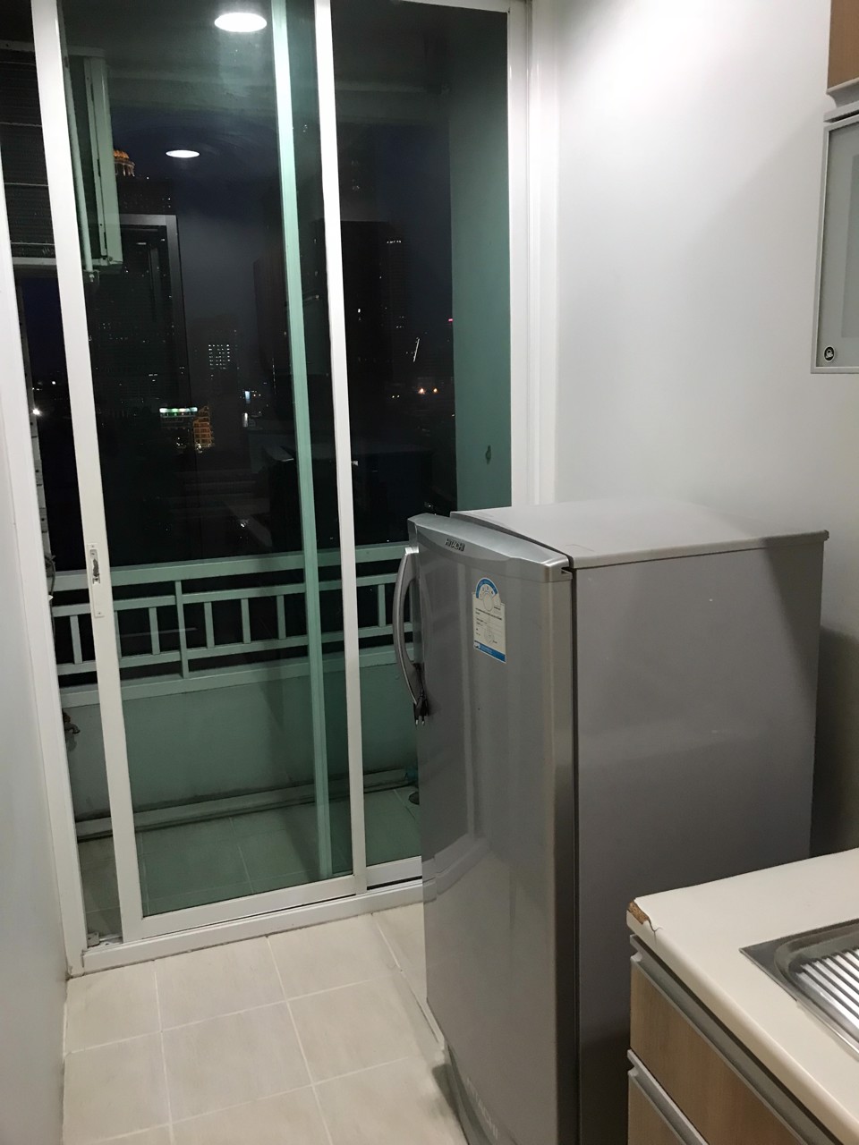 ขาย-ให้เช่า-คอนโด-เดอะสเตชั่น-สาทรบางรัก-ใกล้สถานี-bts-สะพานตากสิน