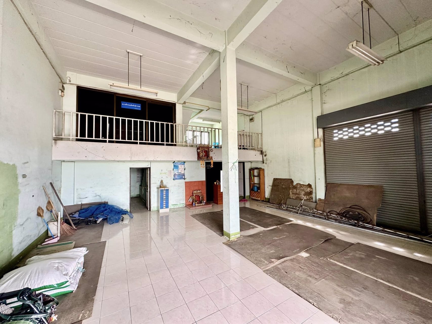 ขาย-อาคารพาณิชย์-2-ชั้นครึ่ง-แยกเจ้าปลุก-อยุธยา