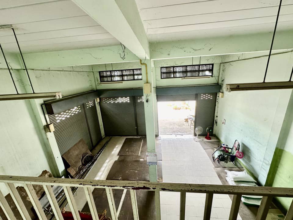 ขาย-อาคารพาณิชย์-2-ชั้นครึ่ง-แยกเจ้าปลุก-อยุธยา