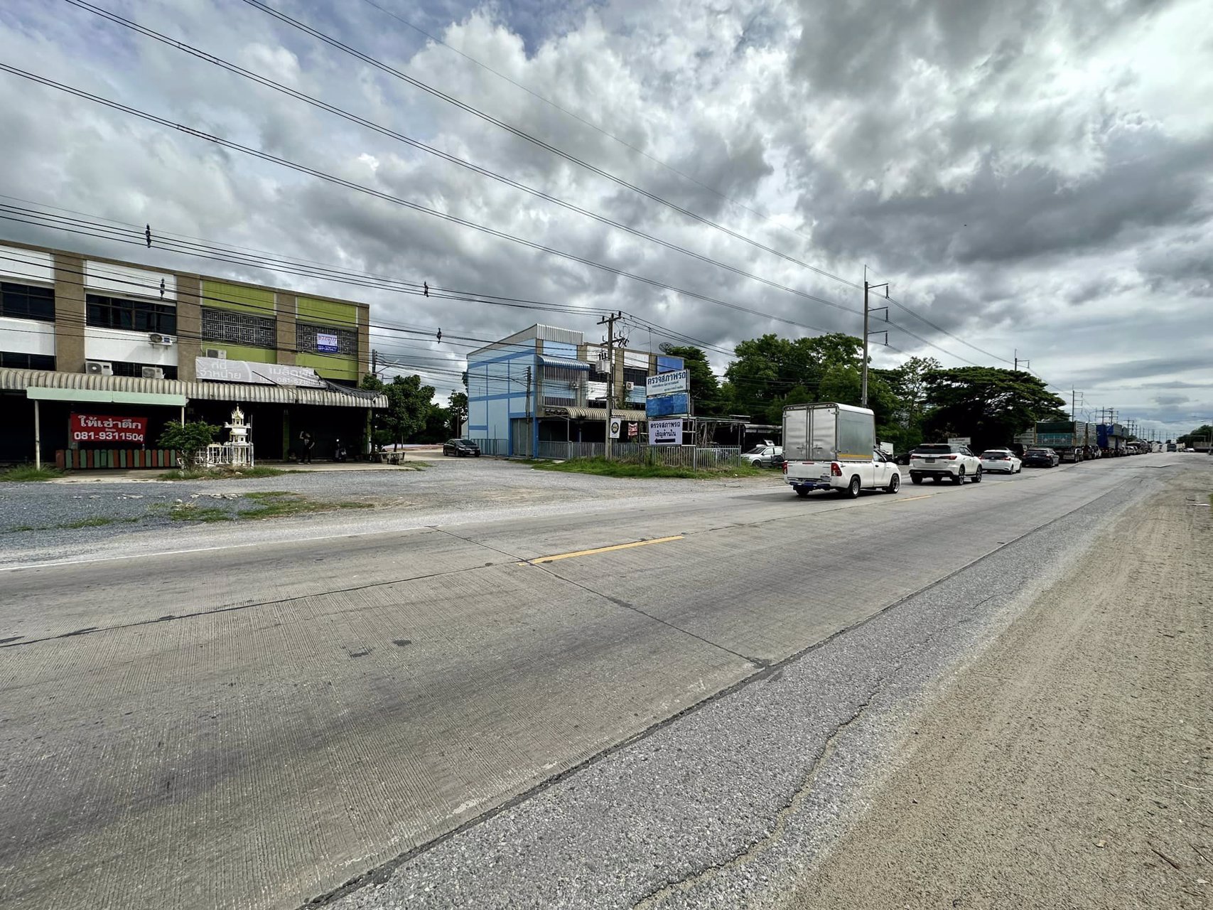 ขาย-อาคารพาณิชย์-2-ชั้นครึ่ง-แยกเจ้าปลุก-อยุธยา