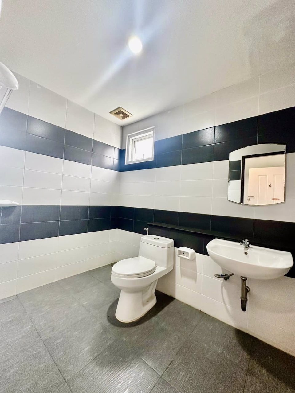 ขายด่วน-เดอะไซน์เพลส2-คอนโดมิเนียม-ชลบุรี