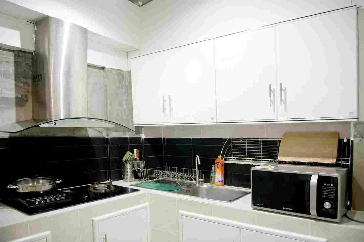 ใกล้สยามmbkทำเลดีมากๆขายตึกแถวใกล้รถไฟฟ้า350มรีโนเวทสวยพักอาศัยได้ทำกิจการดี