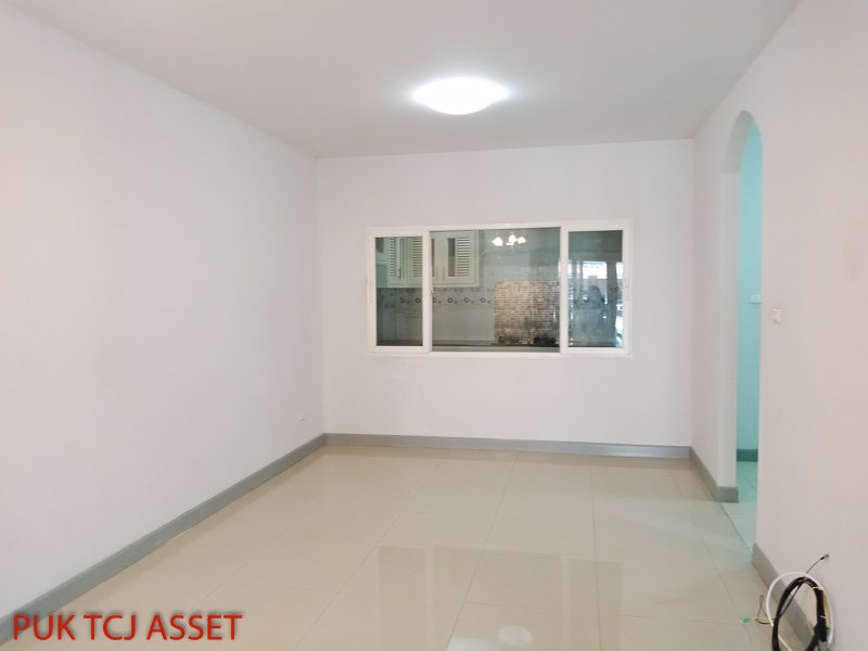 ขายทาวน์เฮ้าส์-2-ชั้น-214-ตารางวา-มเดอะคอนเนค8-ซอย-มหาชัย-ถบางนาตราด-ใกล้ห้างเมกาบางนา