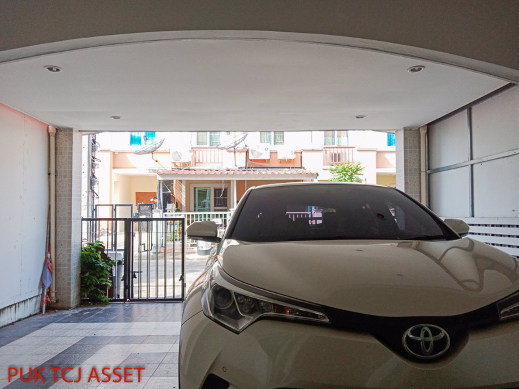 ขายทาวน์เฮ้าส์-2-ชั้น-214-ตารางวา-มเดอะคอนเนค8-ซอย-มหาชัย-ถบางนาตราด-ใกล้ห้างเมกาบางนา