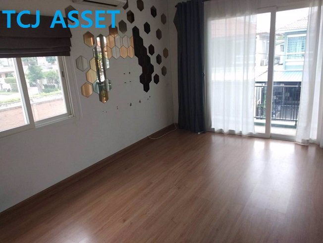 บ้านแฝด-2ชั้น-หลังมุม-โกลเด้น-นีโอ-อ่อนนุช-พัฒนาการ