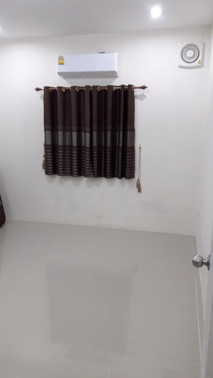 ขายบ้านทาวน์เฮ้าส์ใหม่-หน้า-มขอนแก่น-ซอยศรีฐาน3