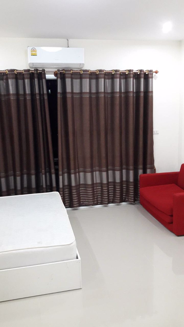 ขายบ้านทาวน์เฮ้าส์ใหม่-หน้า-มขอนแก่น-ซอยศรีฐาน3