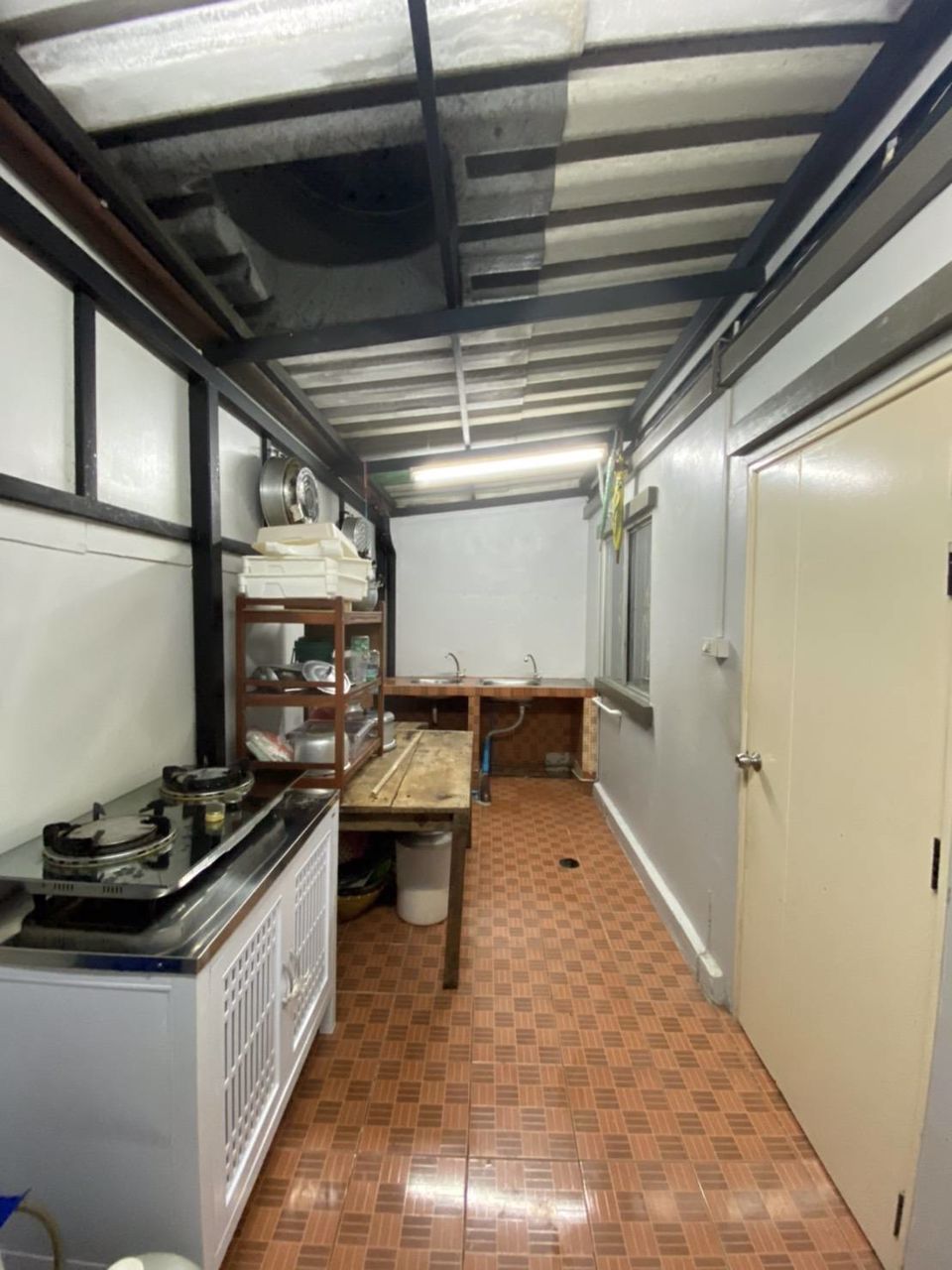 ขายทาวน์เฮ้าส์ต่อเติมตกแต่งเรียบร้อยหมู่บ้านพฤกษาพนาลี36