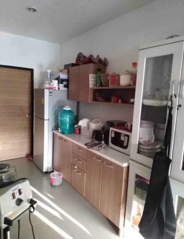 ขายบ้านพร้อมกิจการเสริมสวยและอุปกรณ์-ทำเลดี-ติดถนนใหญ่-หรือเช่ารายปี-อกุดจับ-จอุดรธานี