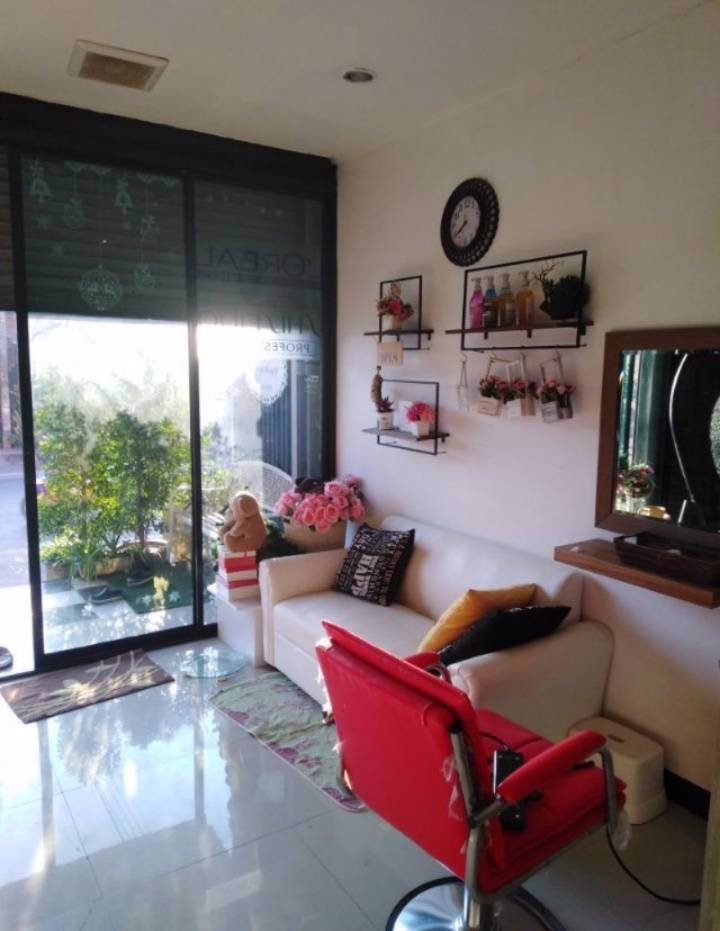 ขายบ้านพร้อมกิจการเสริมสวยและอุปกรณ์-ทำเลดี-ติดถนนใหญ่-หรือเช่ารายปี-อกุดจับ-จอุดรธานี