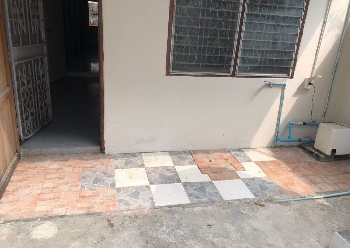 ทาวน์เฮ้าส์-2ชั้น-2ห้องนอน-ใกล้ถนนอ่างศิลา-อเมือง-จชลบุรี