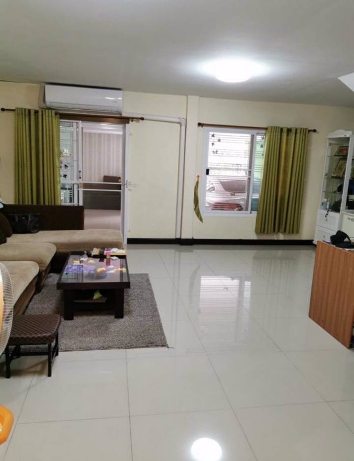 ขายทาวน์เฮ้าส์-2ชั้นพร้อมเฟอร์นิเจอร์-ในซอยหทัยราษฏร์39-คลองสามวา-กทม