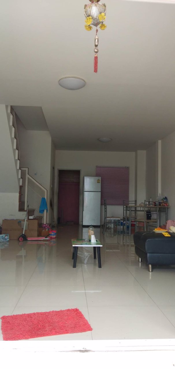 ทาวน์โฮม-2ชั้น-อำเภอศรีราชา-จังหวัดชลบุรี-เจ้าของขายเอง