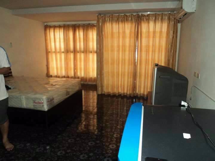 คอนโดโครงการธนาเพลส2-พร้อมเฟอร์นิเจอร์และผู้เช่า-ถนนลงหาดบางแสน-อเมือง-จชลบุรี