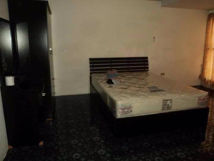 คอนโดโครงการธนาเพลส2-พร้อมเฟอร์นิเจอร์และผู้เช่า-ถนนลงหาดบางแสน-อเมือง-จชลบุรี