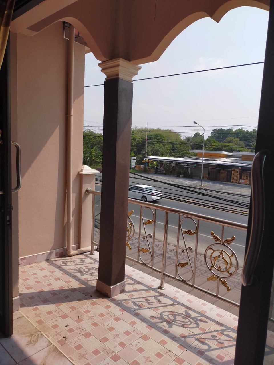 อาคารพาณิชย์ติดถนนใหญ่-ทำเลดีเหมาะทำการค้า-ที่พักอาศัย-อเมือง-จกาญจนบุรี