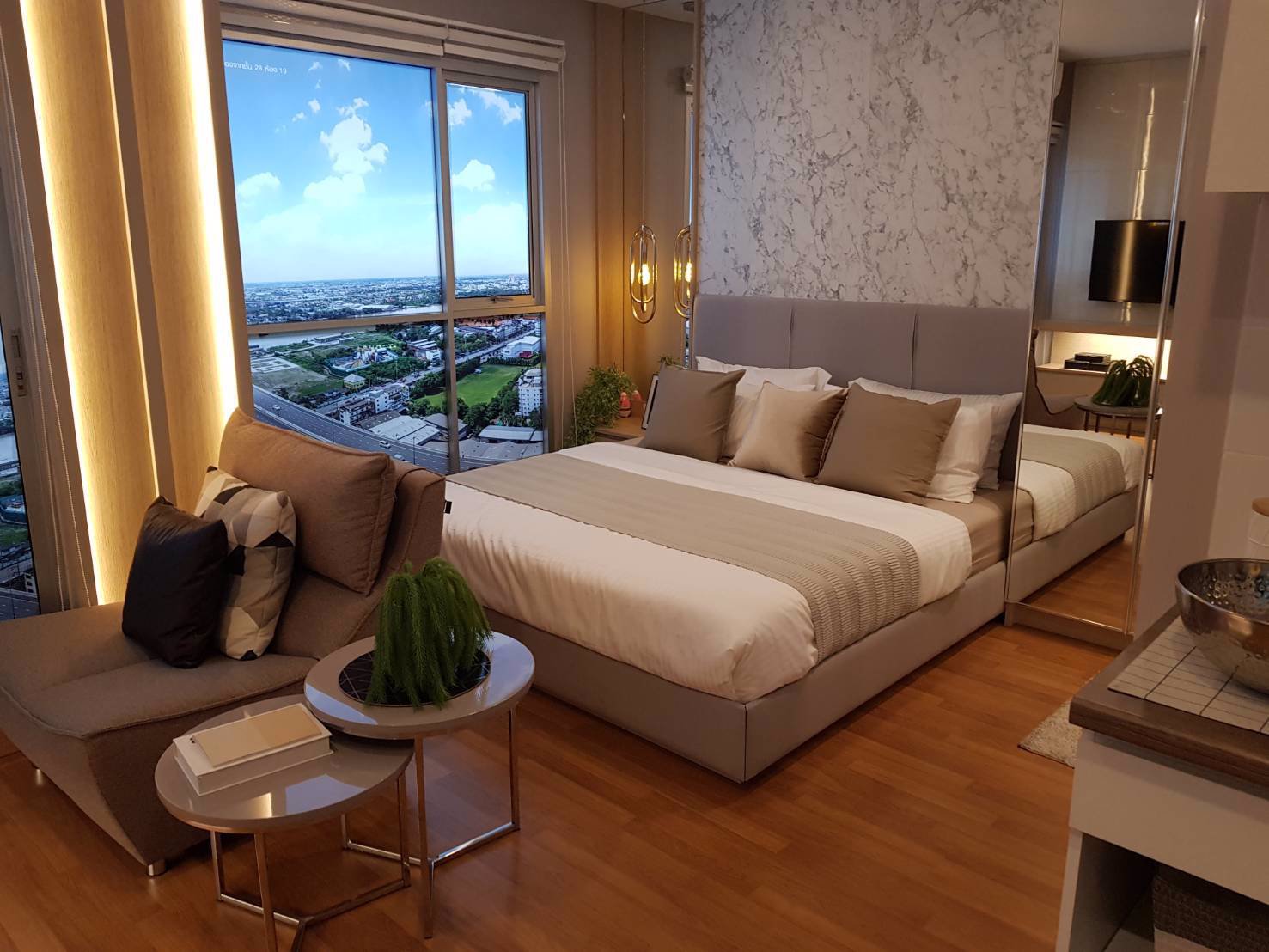 ขายดาวน์คอนโด-lumpini-riverrine-ยานนาวา-กทม