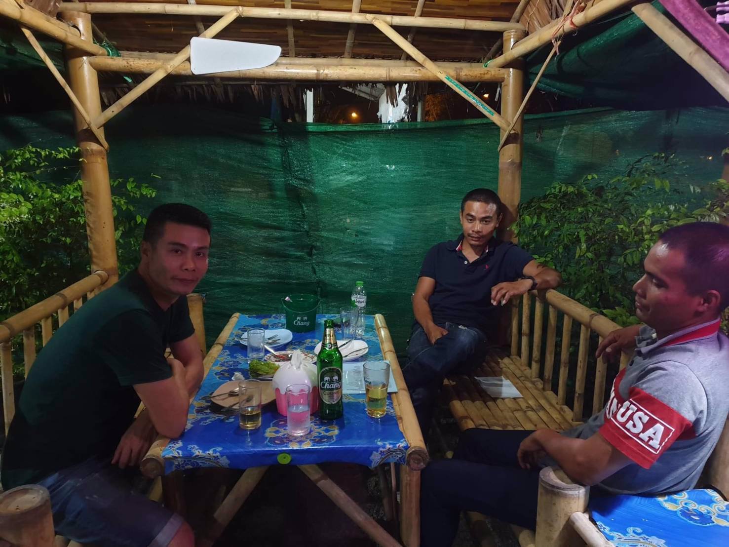 เซ้งร้านอาหารติดถนนใหญ่-มีที่จอดรถ-พร้อมอุปกรณ์ครบ-อสิชล-จนครศรีธรรมราช