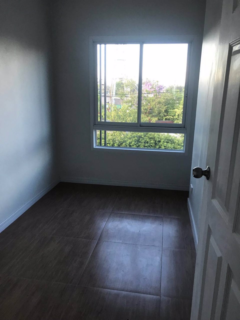 ทาวน์โฮมใหม่-3ห้องนอน-2ห้องน้ำ-ตเบิกไพร-อบ้านโป่ง-จราชบุรี