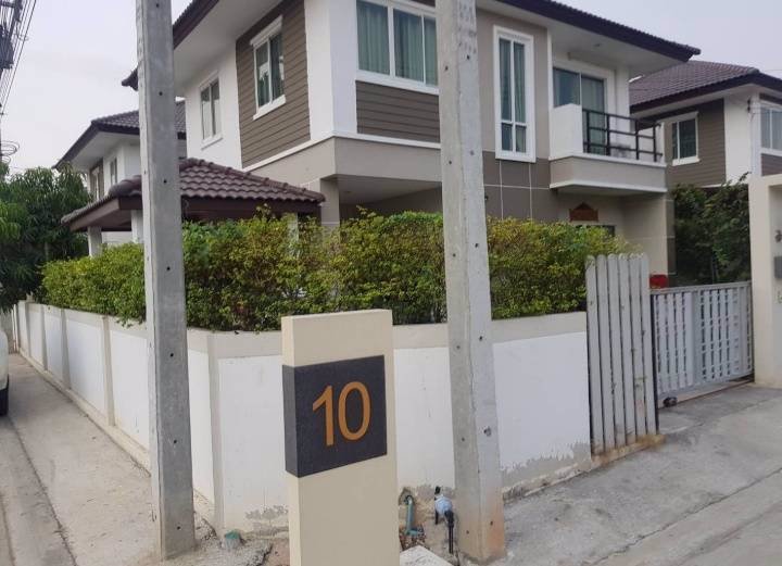 บ้านเดี่ยวพร้อมเฟอร์นิเจอร์-หมู่บ้านสุขุมวิทไลท์-บางเกลือ