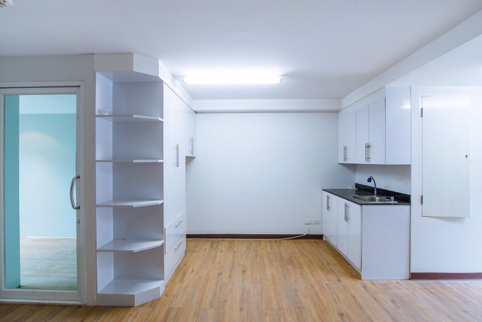 ออฟฟิศ-2ชั้น-กลางเมือง-ทำเลดี-ร็อคโค่-คอนโดมิเนียม-หัวหิน