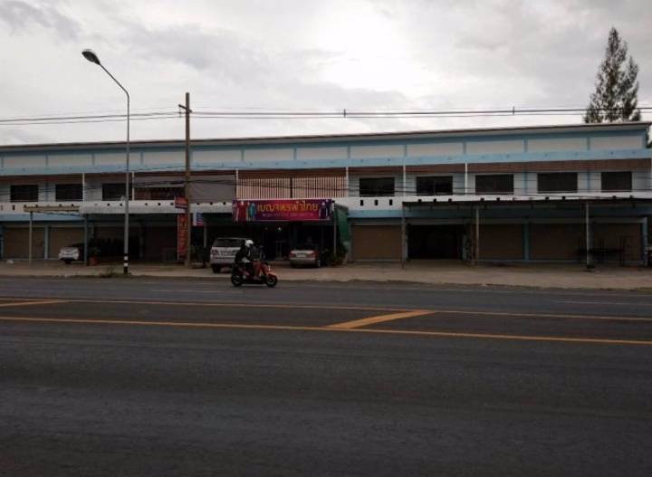 ให้เช่าหรือขายอาคารพาณิชย์-ทำเลดีติดค่ายทหาร-ติดถนนใหญ่-ค้าขายได้-อเมือง-จบุรีรัมย์