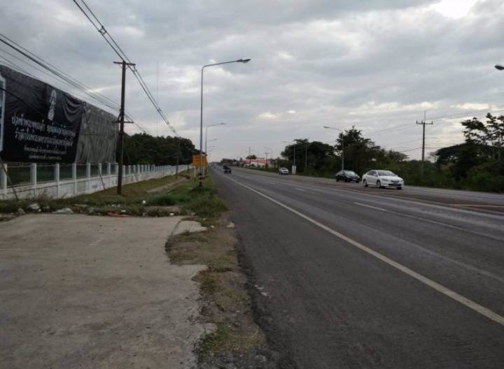 ให้เช่าหรือขายอาคารพาณิชย์-ทำเลดีติดค่ายทหาร-ติดถนนใหญ่-ค้าขายได้-อเมือง-จบุรีรัมย์