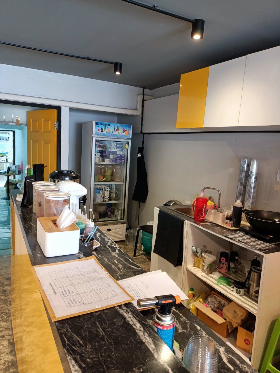 ให้เช่าชั้น1ถูกมากรวมอุปกรณ์