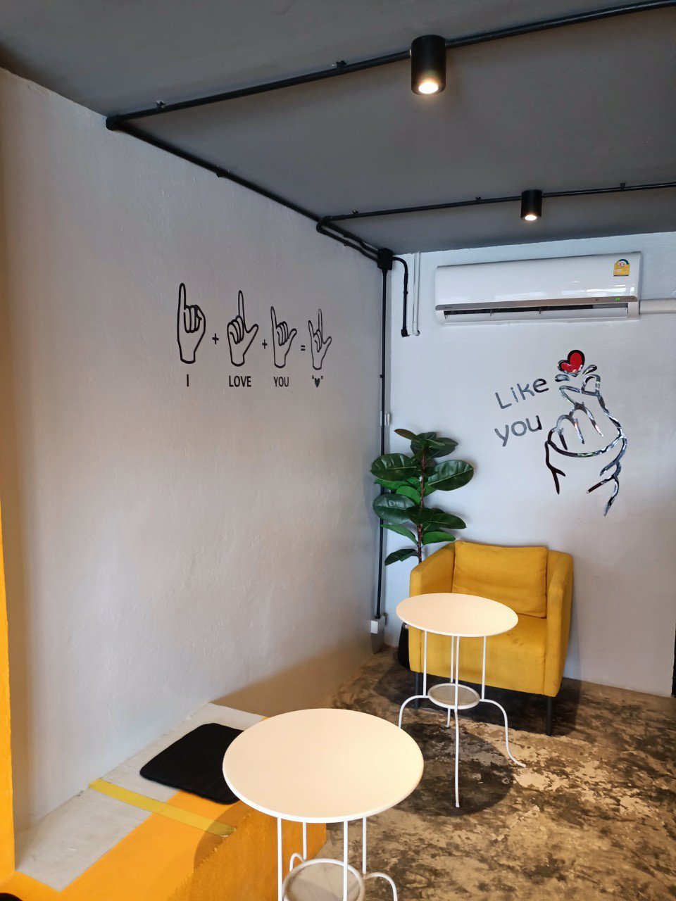 ให้เช่าชั้น1ถูกมากรวมอุปกรณ์