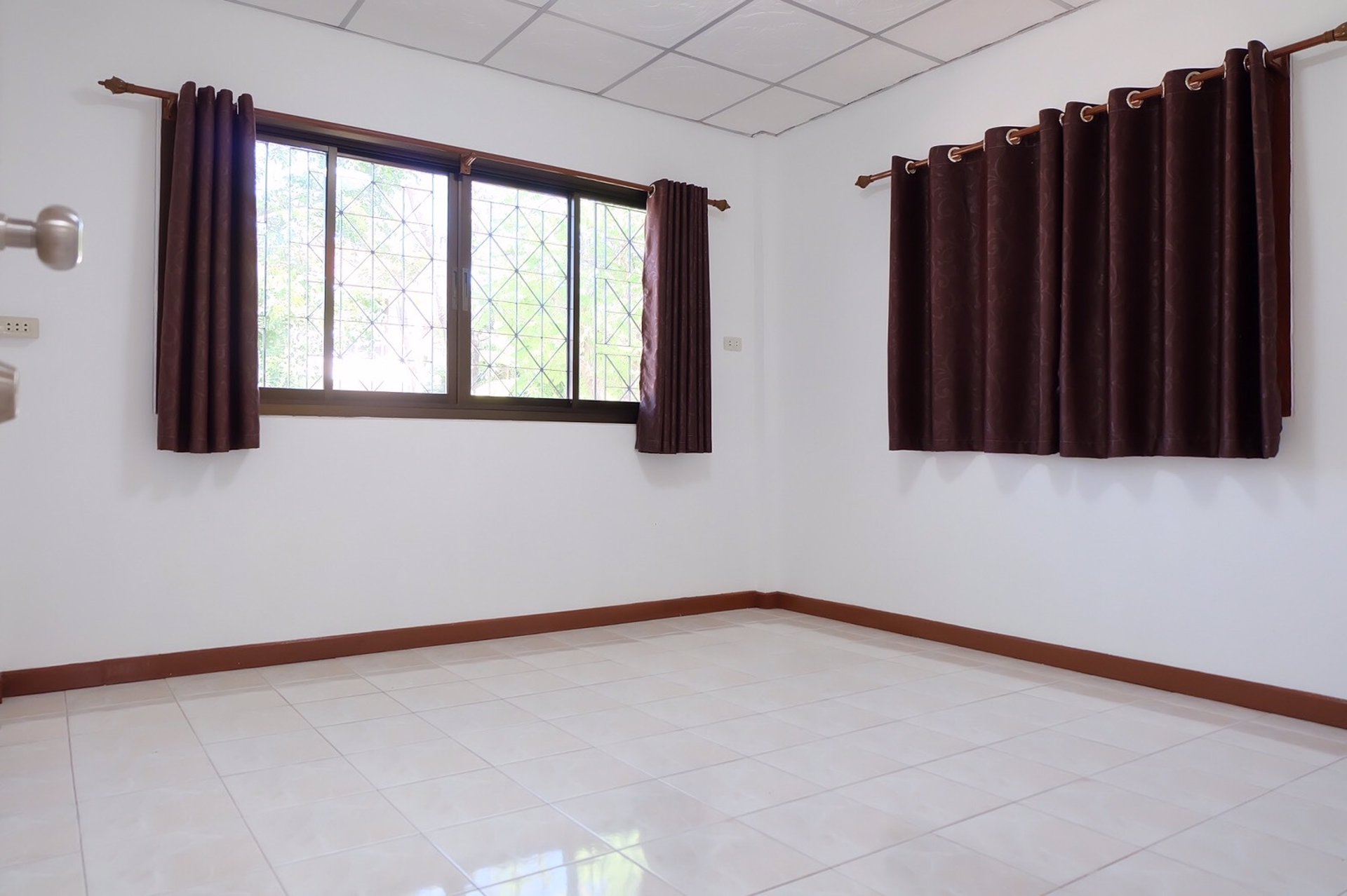 ขายบ้านในหมู่บ้านสุขเกษม-เฟส1-ตั้งอยู่ที่-ถอุดร-สกล-นิตโย-กมที่-9-จอุดรธานี