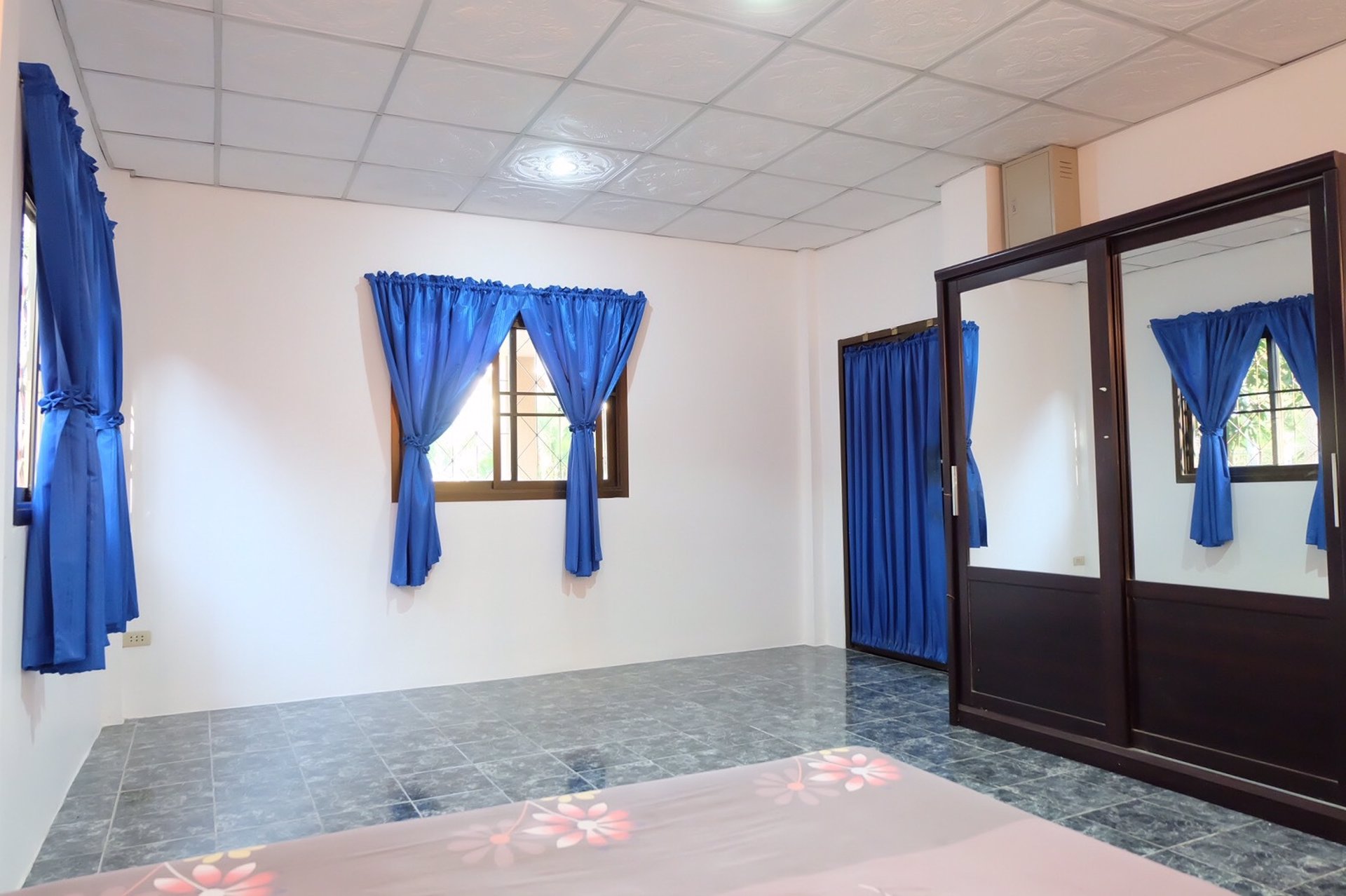 ขายบ้านในหมู่บ้านสุขเกษม-เฟส1-ตั้งอยู่ที่-ถอุดร-สกล-นิตโย-กมที่-9-จอุดรธานี