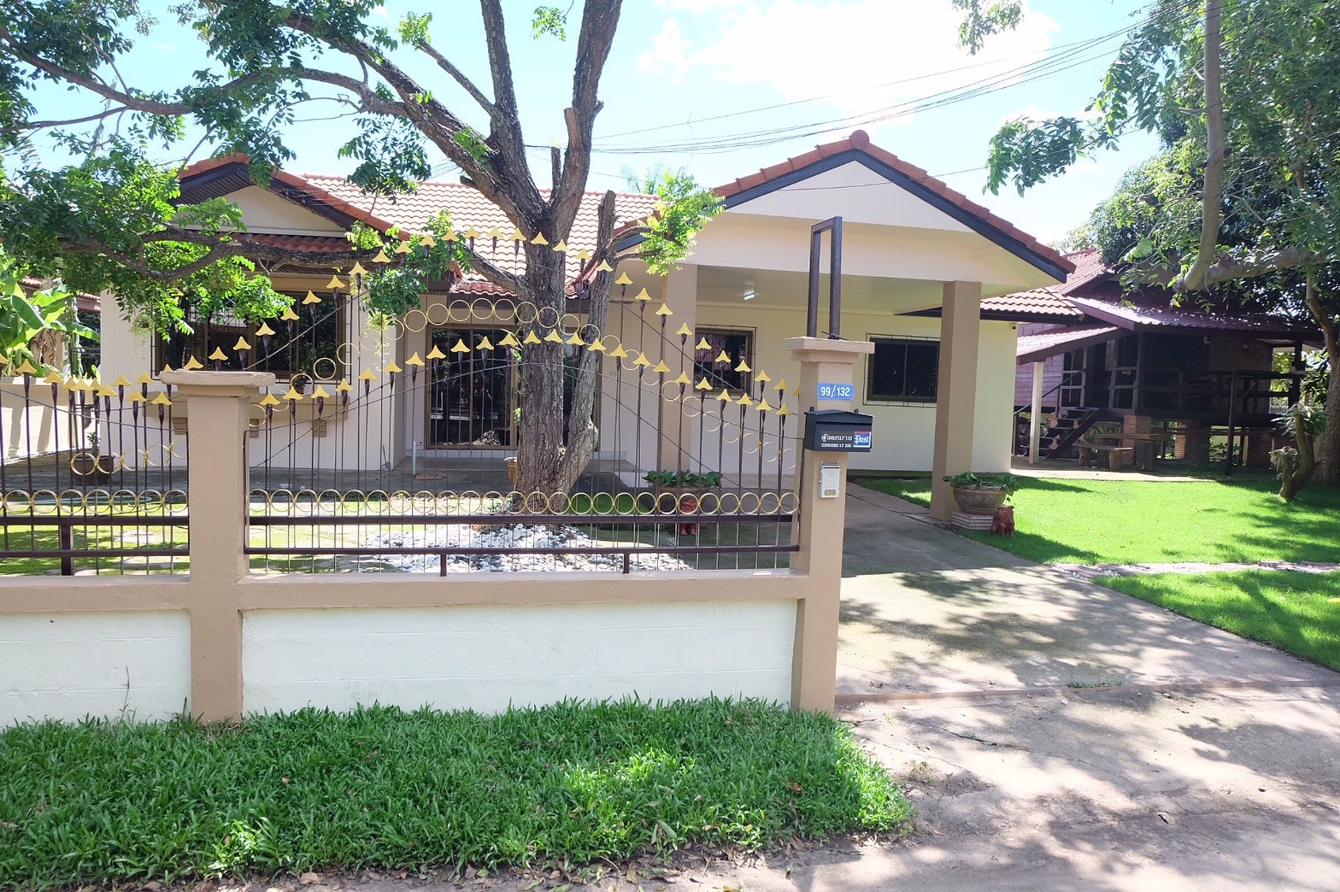 ขายบ้านในหมู่บ้านสุขเกษม-เฟส1-ตั้งอยู่ที่-ถอุดร-สกล-นิตโย-กมที่-9-จอุดรธานี