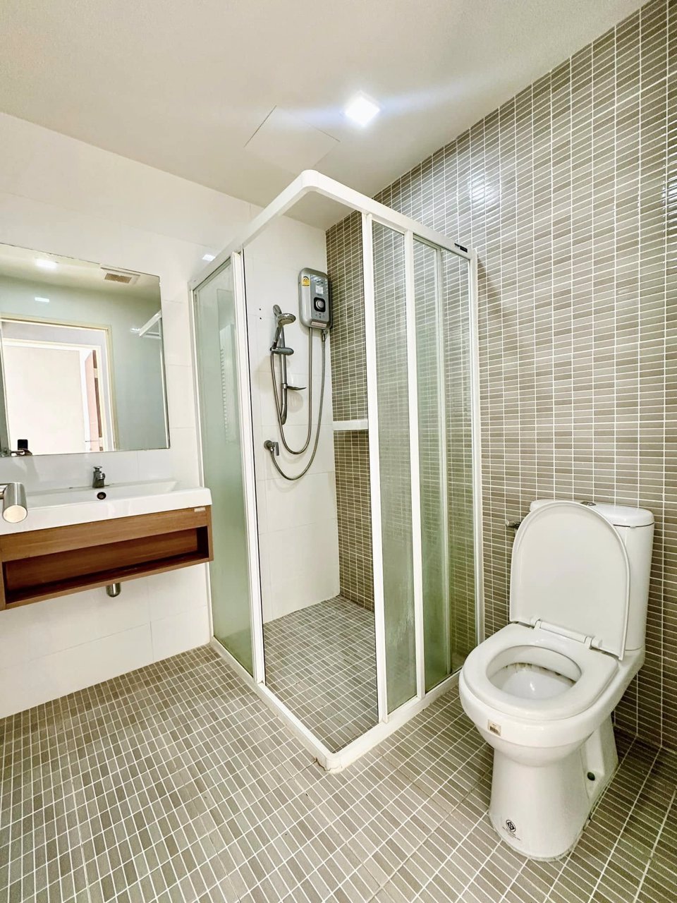 ขายด่วน-วินน์-คอนโด-พหลฯ-52-สะพานใหม่