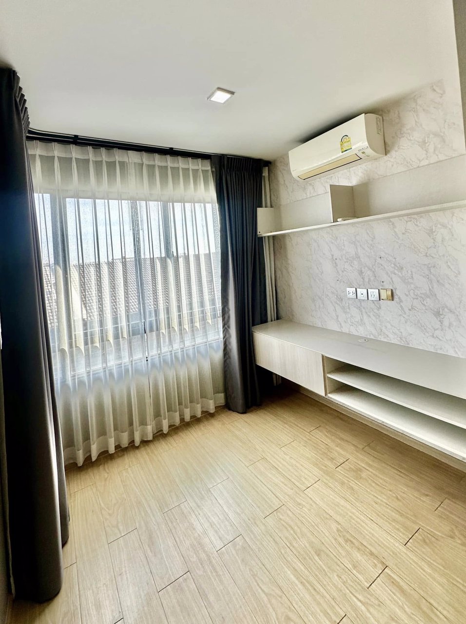 ขายด่วน-วินน์-คอนโด-พหลฯ-52-สะพานใหม่