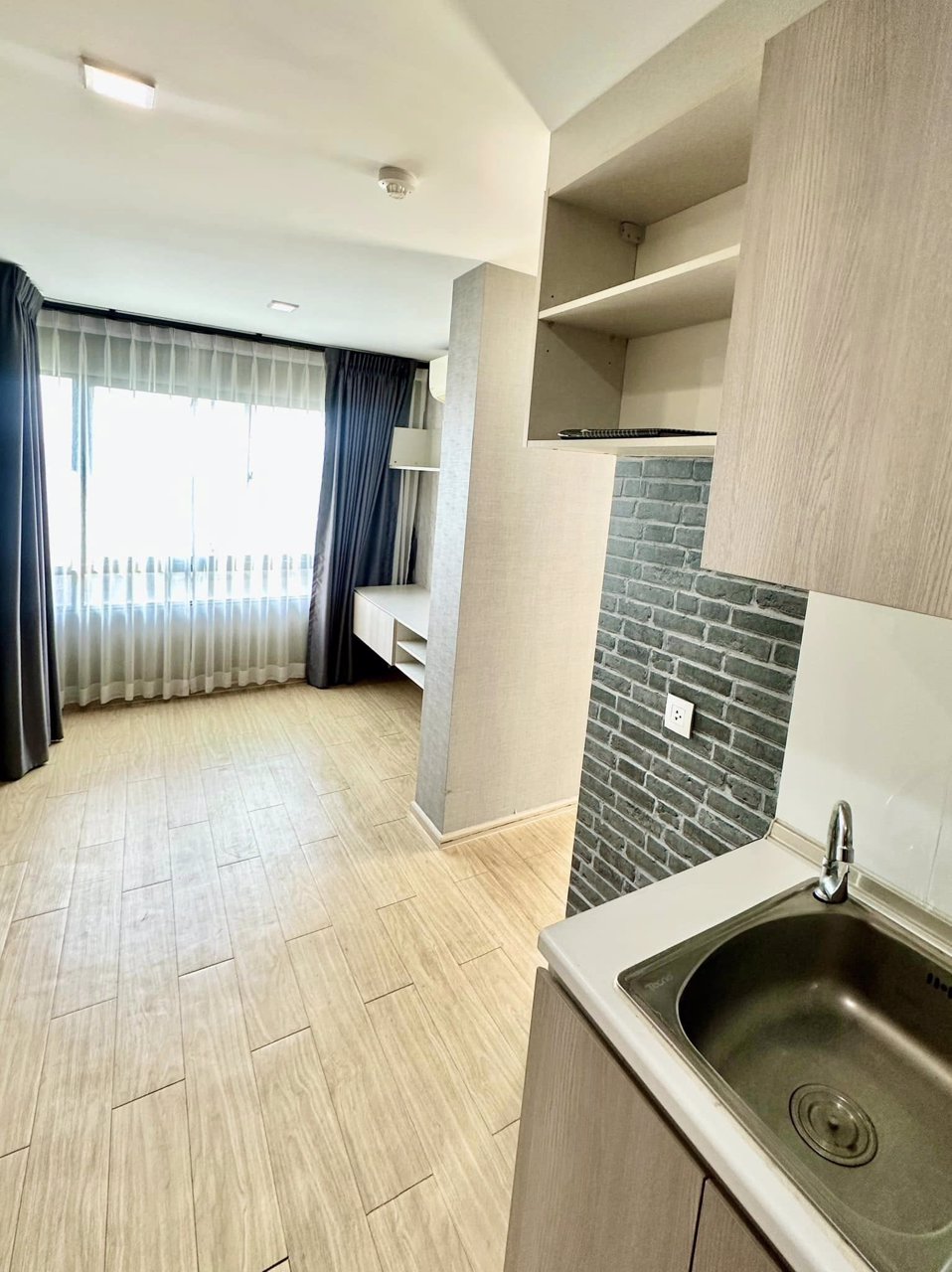 ขายด่วน-วินน์-คอนโด-พหลฯ-52-สะพานใหม่