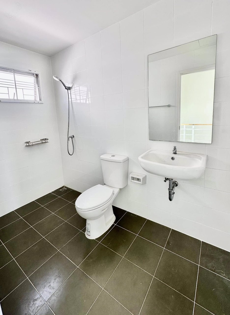 ให้เช่า-ตึกแถว-3-ชั้น-หมู่บ้าน-พฤกษา-นวนคร-พหลโยธิน-พยอม-เป็นตึกแถว-3-ชั้น-ทำเลดี-อยู่หน้าโครงก