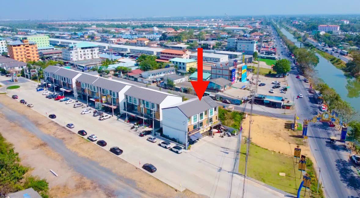 ให้เช่า-ตึกแถว-3-ชั้น-หมู่บ้าน-พฤกษา-นวนคร-พหลโยธิน-พยอม-เป็นตึกแถว-3-ชั้น-ทำเลดี-อยู่หน้าโครงก