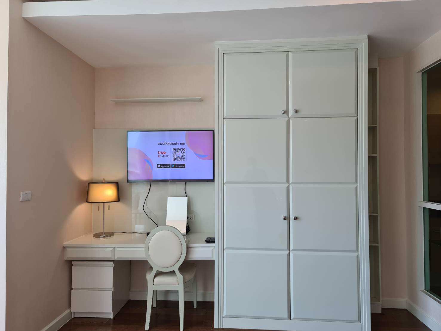 the-address-chidlom-for-sale-at-best-price-150xxx-baht-sqm-