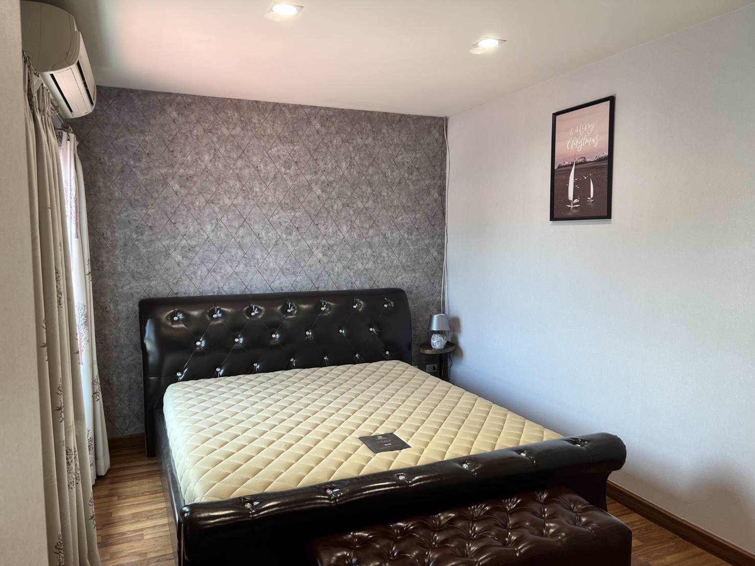 บ้าน-ทำเลทอง-ใจกลางกรุงเทพ-เดินทางสะดวก-ใกล้ทางด่วน-รถไฟฟ้า-ย่านพัฒนาการ