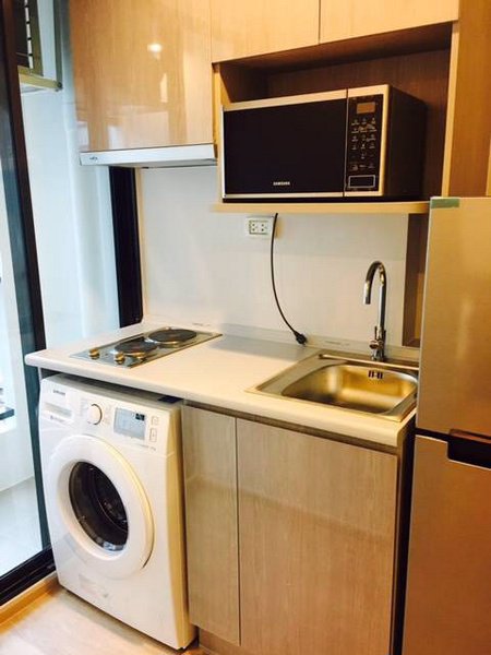 ขายห้องพร้อมอยู่-ideo-sathorn-tha-phra-ห้องใหม่ไม่เคยผ่านการเข้าอยู่มาก่อน