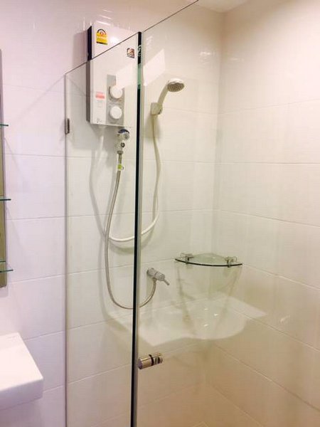 ขายห้องพร้อมอยู่-ideo-sathorn-tha-phra-ห้องใหม่ไม่เคยผ่านการเข้าอยู่มาก่อน